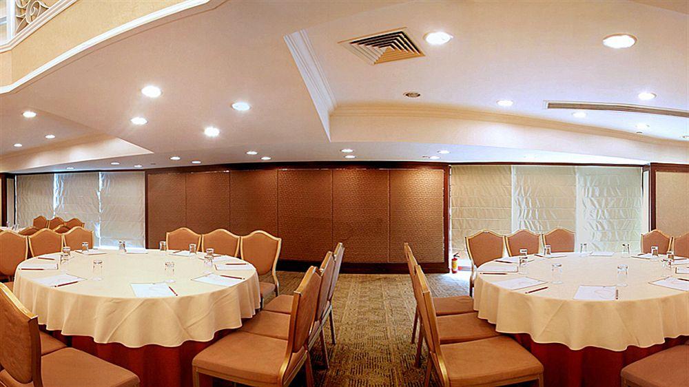 Rosedale Hotel & Suites Guangzhou - Free Shuttle Bus To Canton Fair Ngoại thất bức ảnh