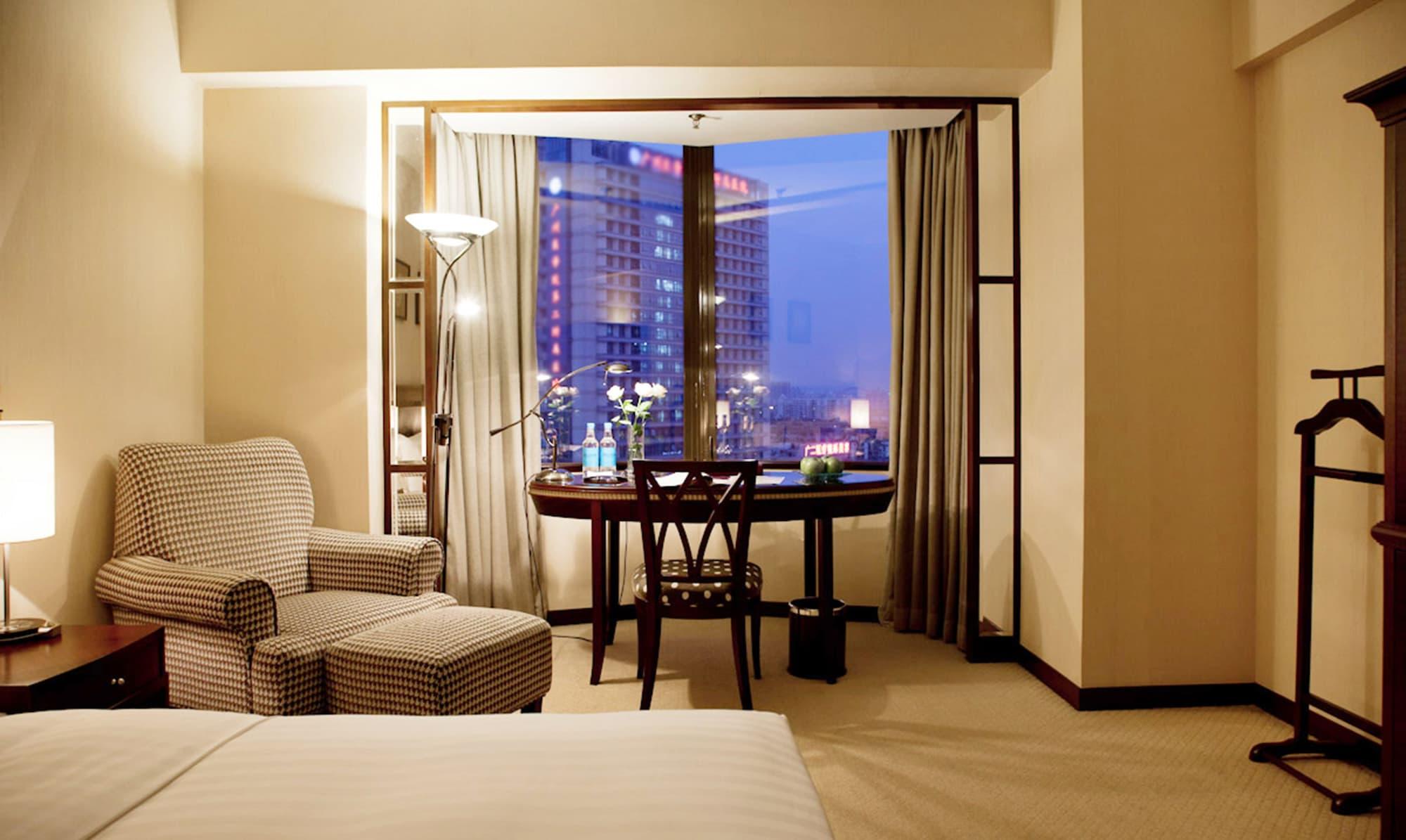 Rosedale Hotel & Suites Guangzhou - Free Shuttle Bus To Canton Fair Ngoại thất bức ảnh