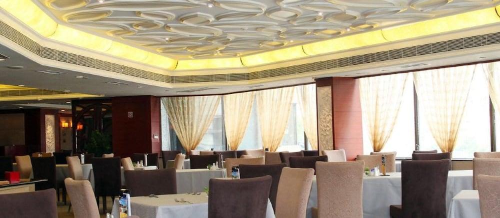 Rosedale Hotel & Suites Guangzhou - Free Shuttle Bus To Canton Fair Ngoại thất bức ảnh