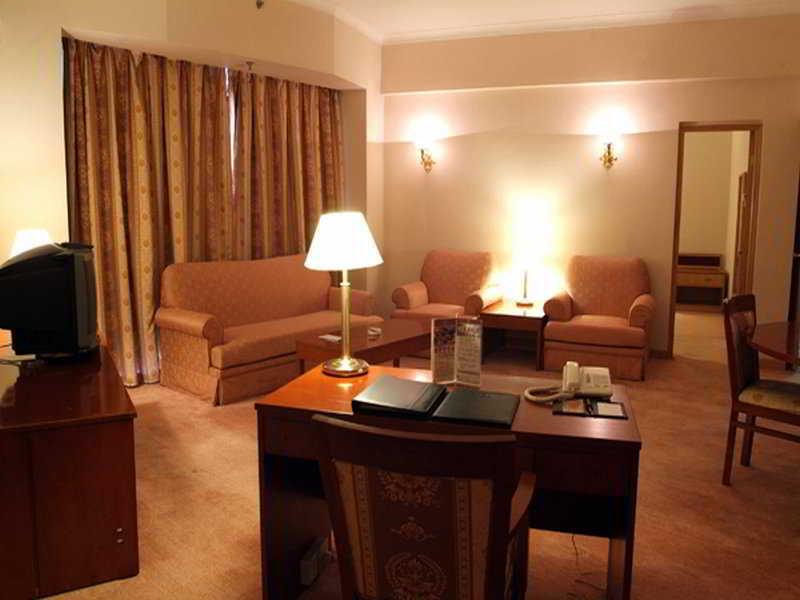 Rosedale Hotel & Suites Guangzhou - Free Shuttle Bus To Canton Fair Ngoại thất bức ảnh