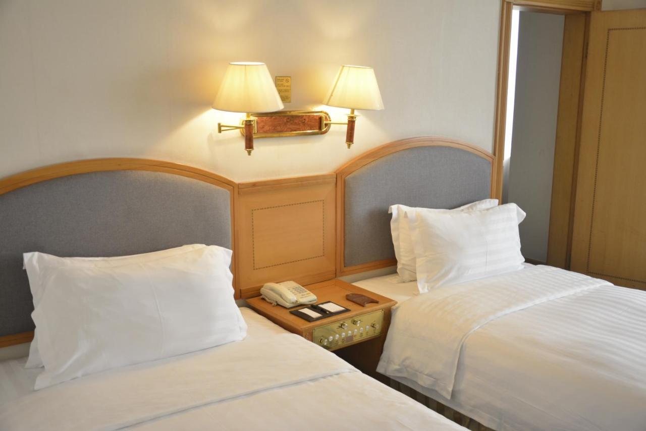 Rosedale Hotel & Suites Guangzhou - Free Shuttle Bus To Canton Fair Ngoại thất bức ảnh
